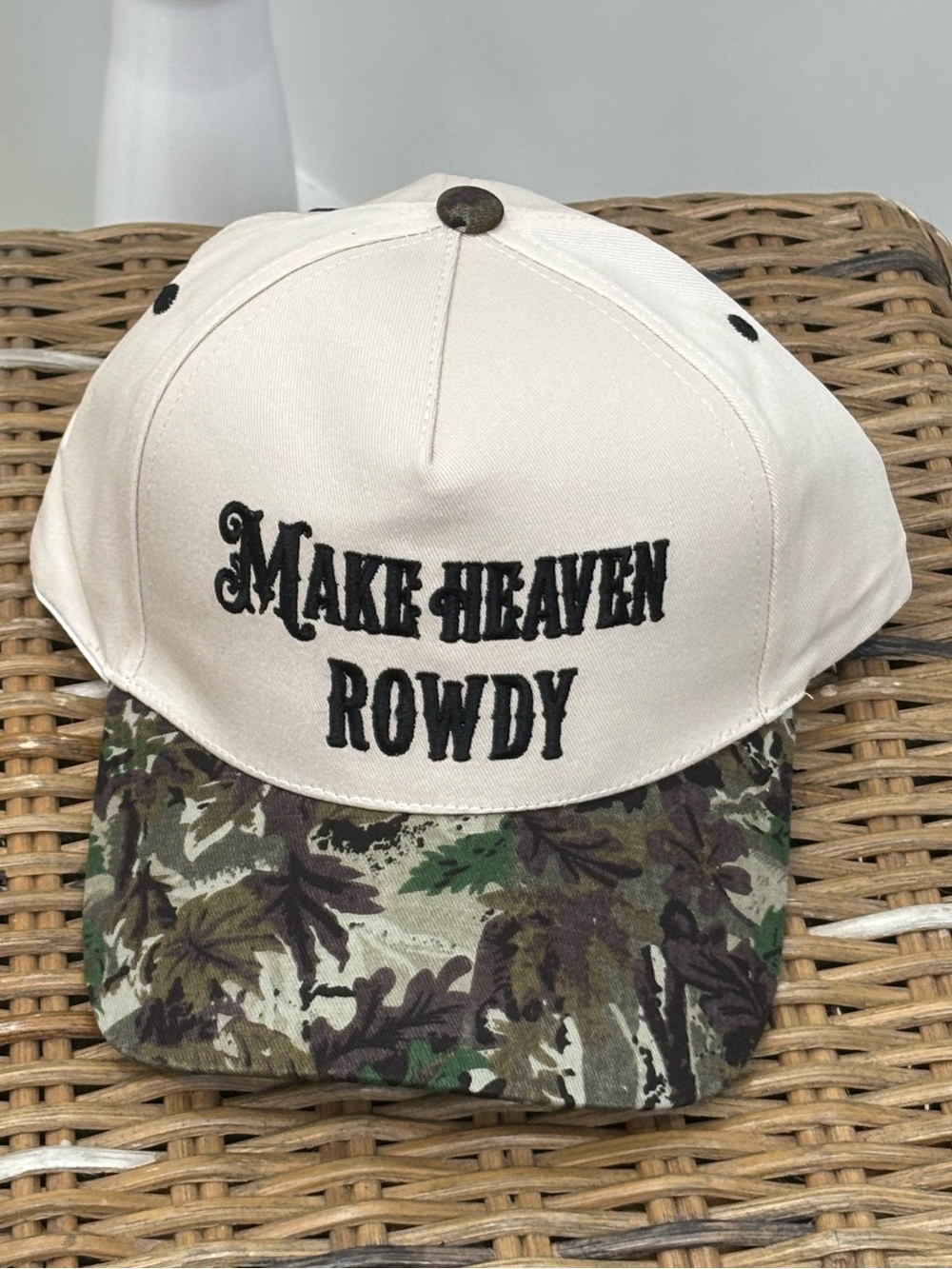 MAKE HEAVEN ROWDY Cream & Camouflage Baseball Cap